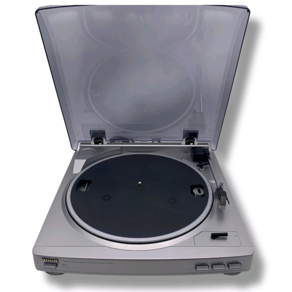 Aiwa Stereo Full Automatic Turntable System PX-E860 - 1999 Vinyl Record Player - Picture 1 of 14